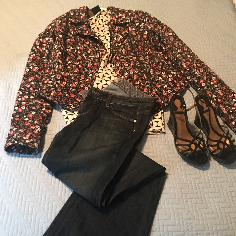 Bobeau short sleeve blouse